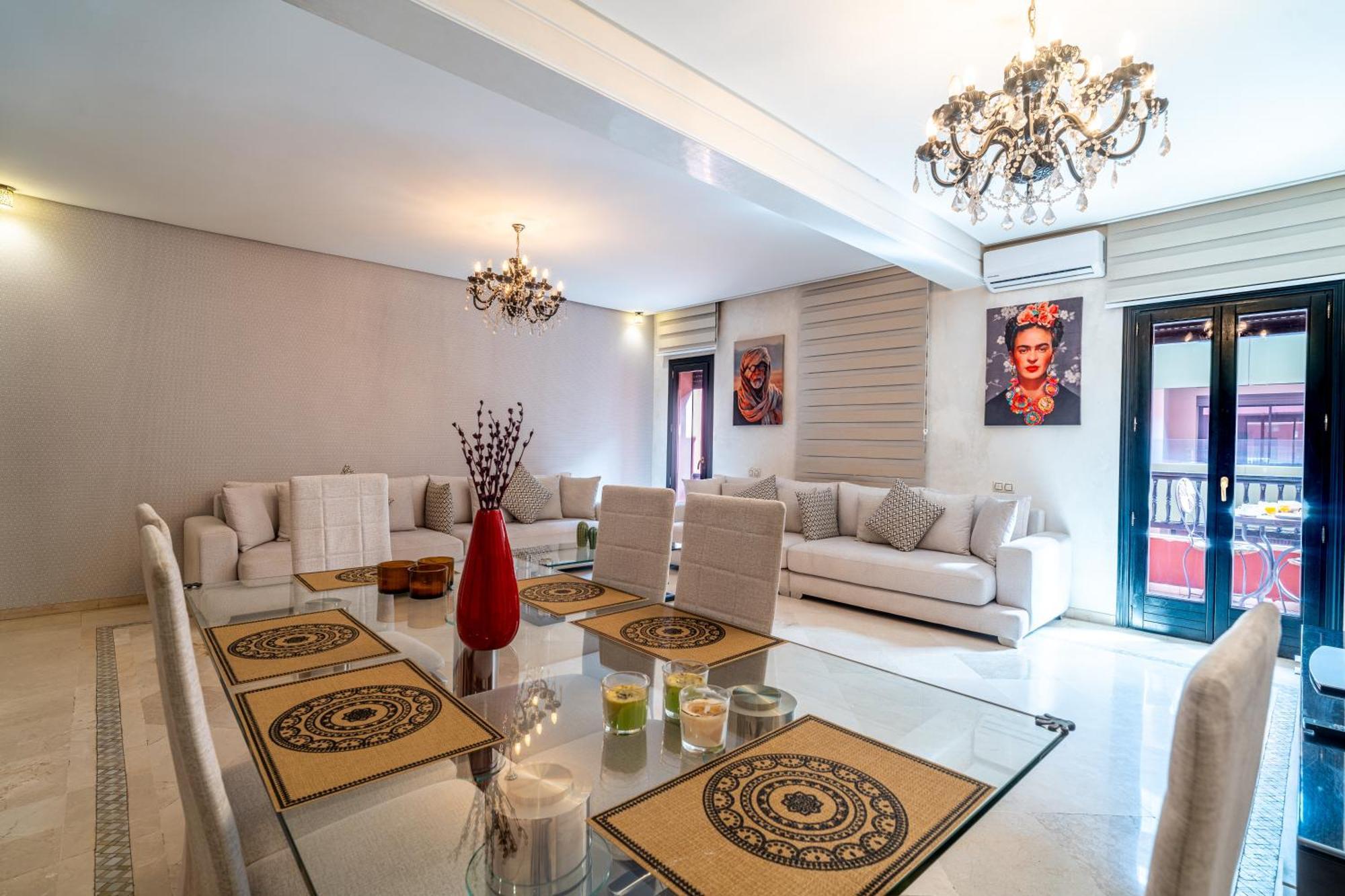 Standing Gueliz Plaza شقة